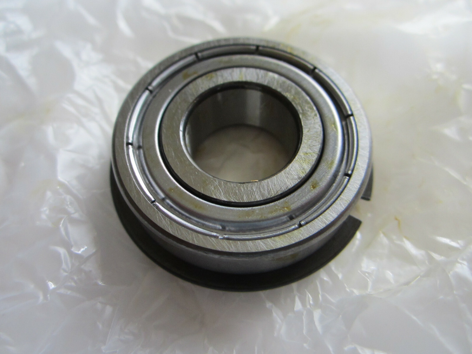 SKF 6202 2ZN/C3GJN BALL BEARING LOT OF 3