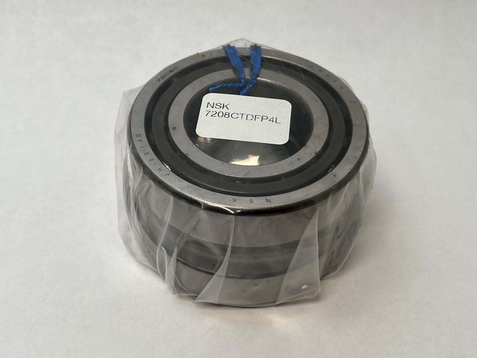 NSK 7208CTYDFP4L Bearing 40x80x18 mm 7208C 7208-C-TY-DF-P4L ABEC7 Japan 2 Pcs