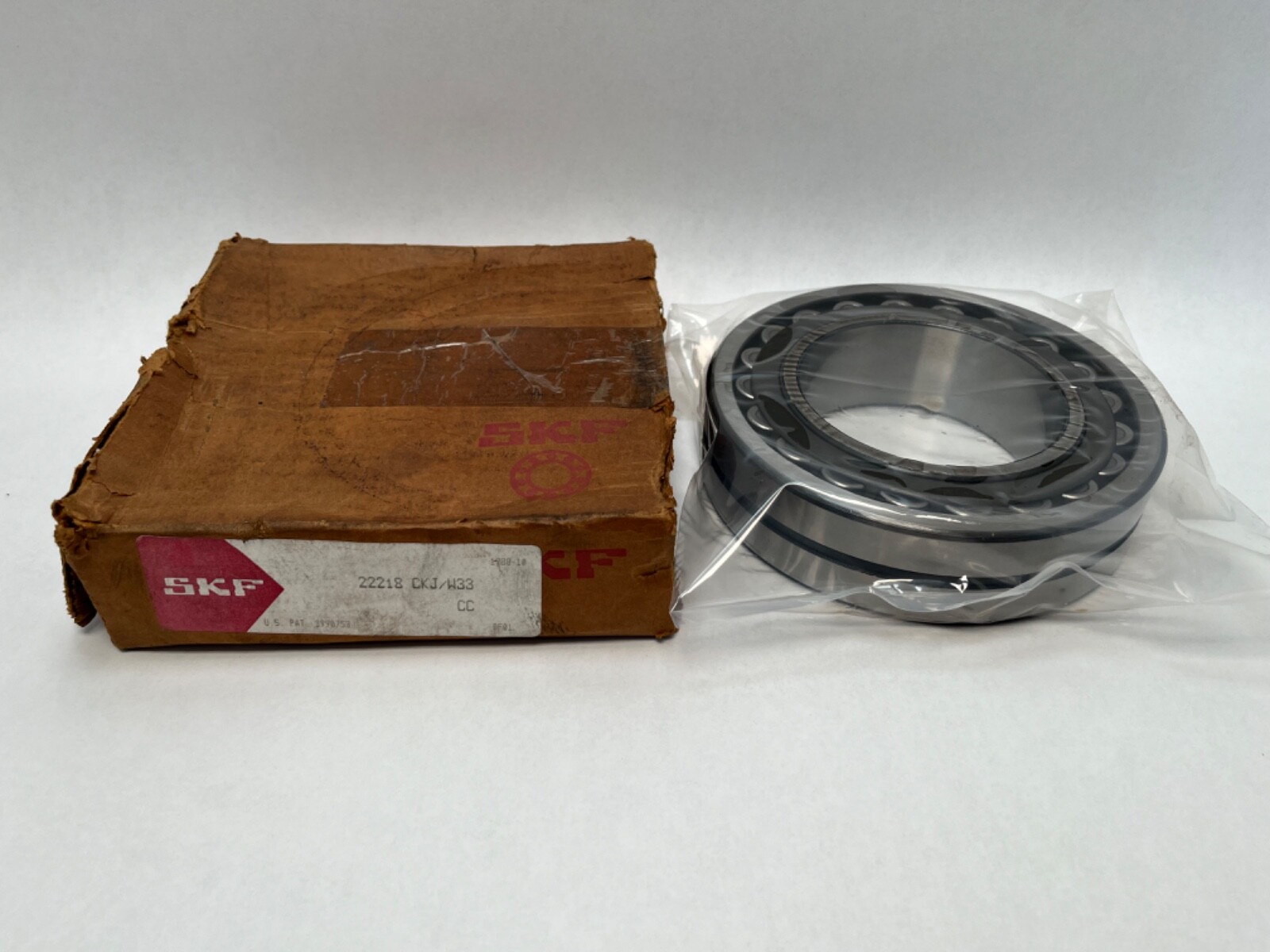 SKF 22218-CKJ-W33 Spherical Bearing 22218-C-K-J-W33 22218CC 90x160x40 mm
