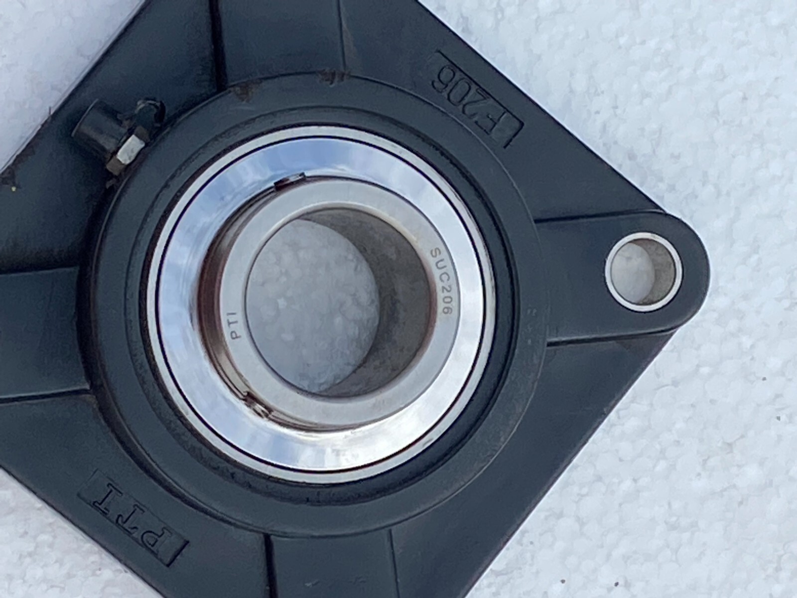 1 NOS PTI brand SUC-206 housed bearing, 4 bolt flange type F206