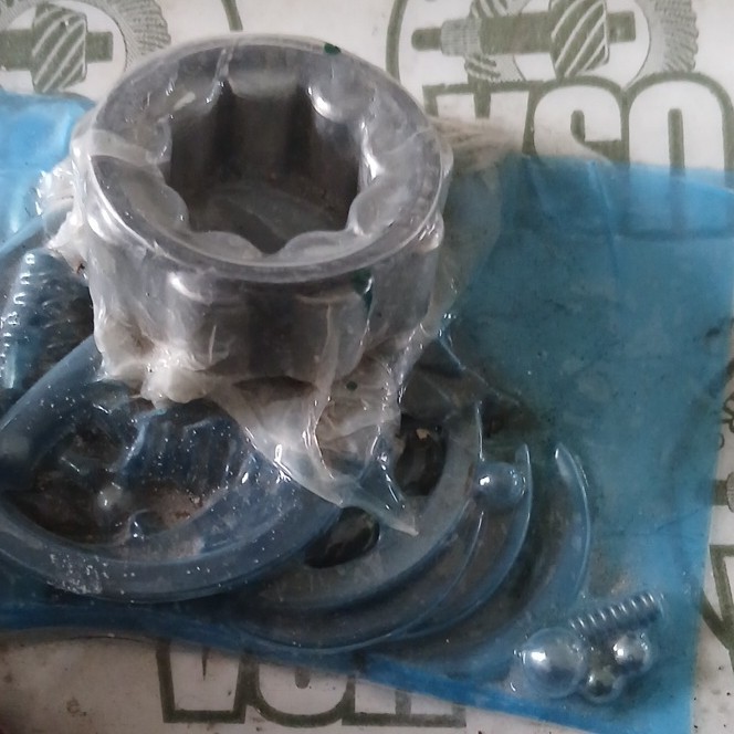 USA Standard Gear Assorted Bearings and Components Set
