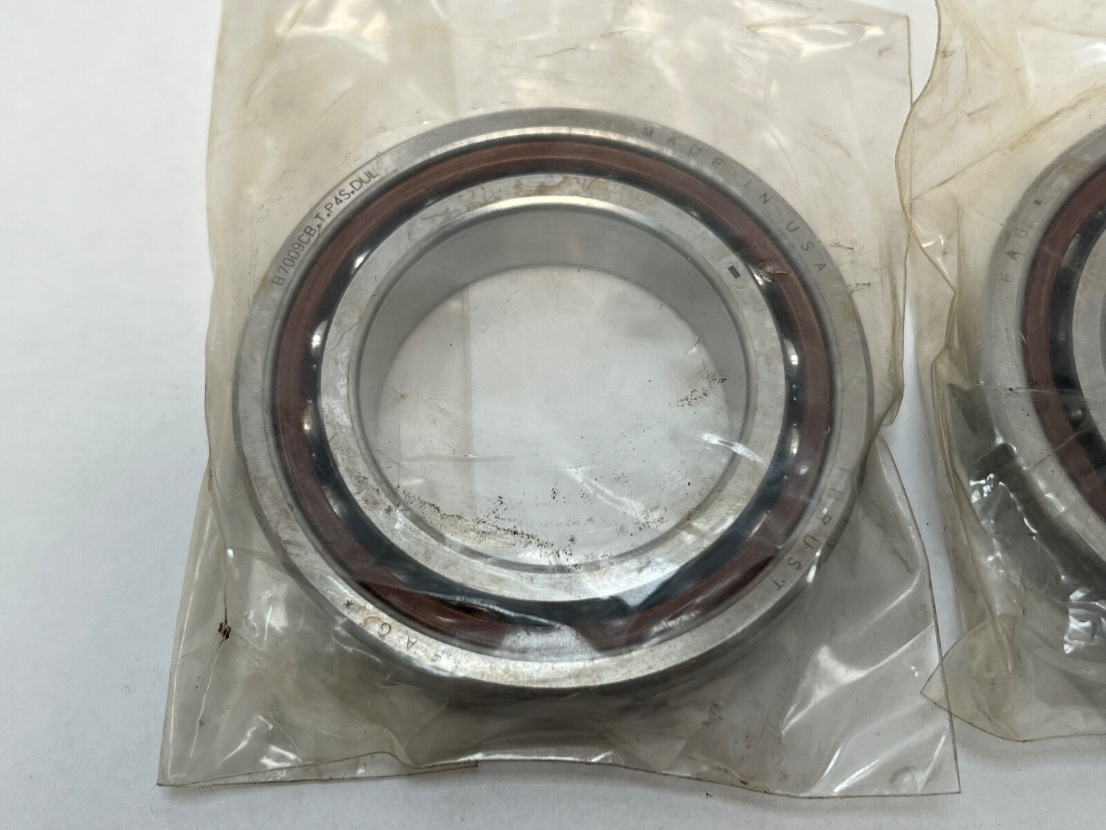FAG B7009CB.T.P4S.DUL Bearing 45x75x16 mm 7009C B-7009-CB-T-P4S-DUL USA 2 Pcs