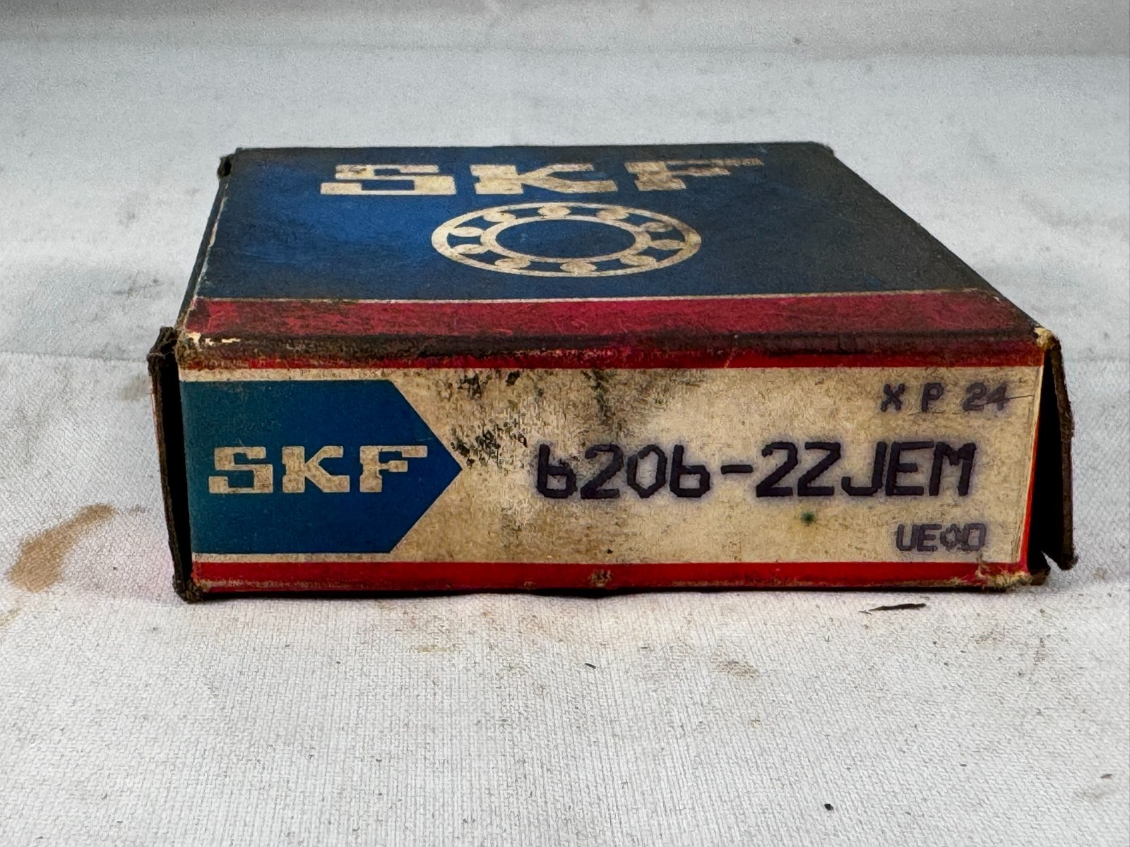 SKF 6206-2Z JEM 30mm X 62mm X 16mm Metal Shielded Bearing Made in USA
