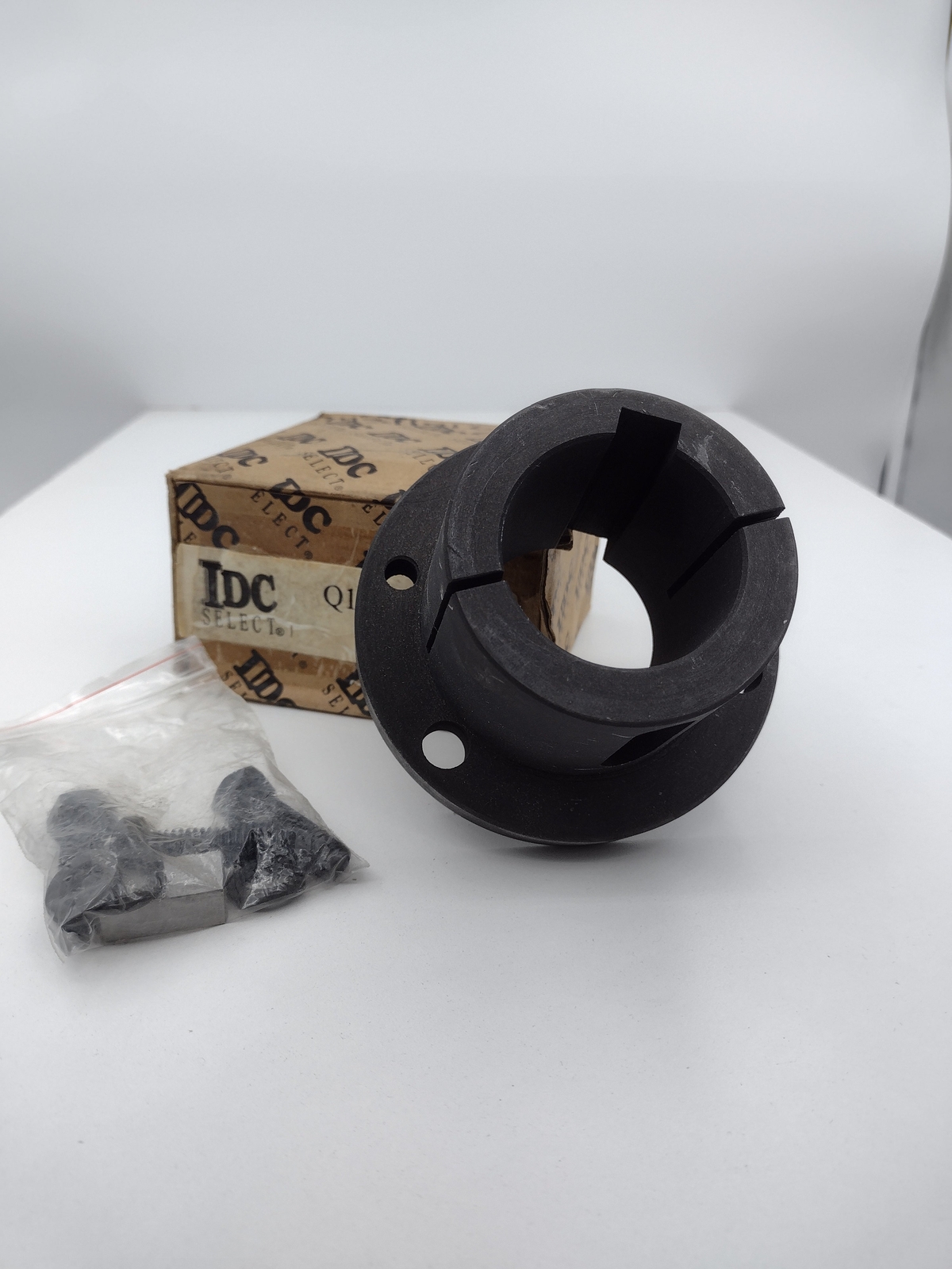 IDC Select Q1-1.7/8 Split Taper Bushing
