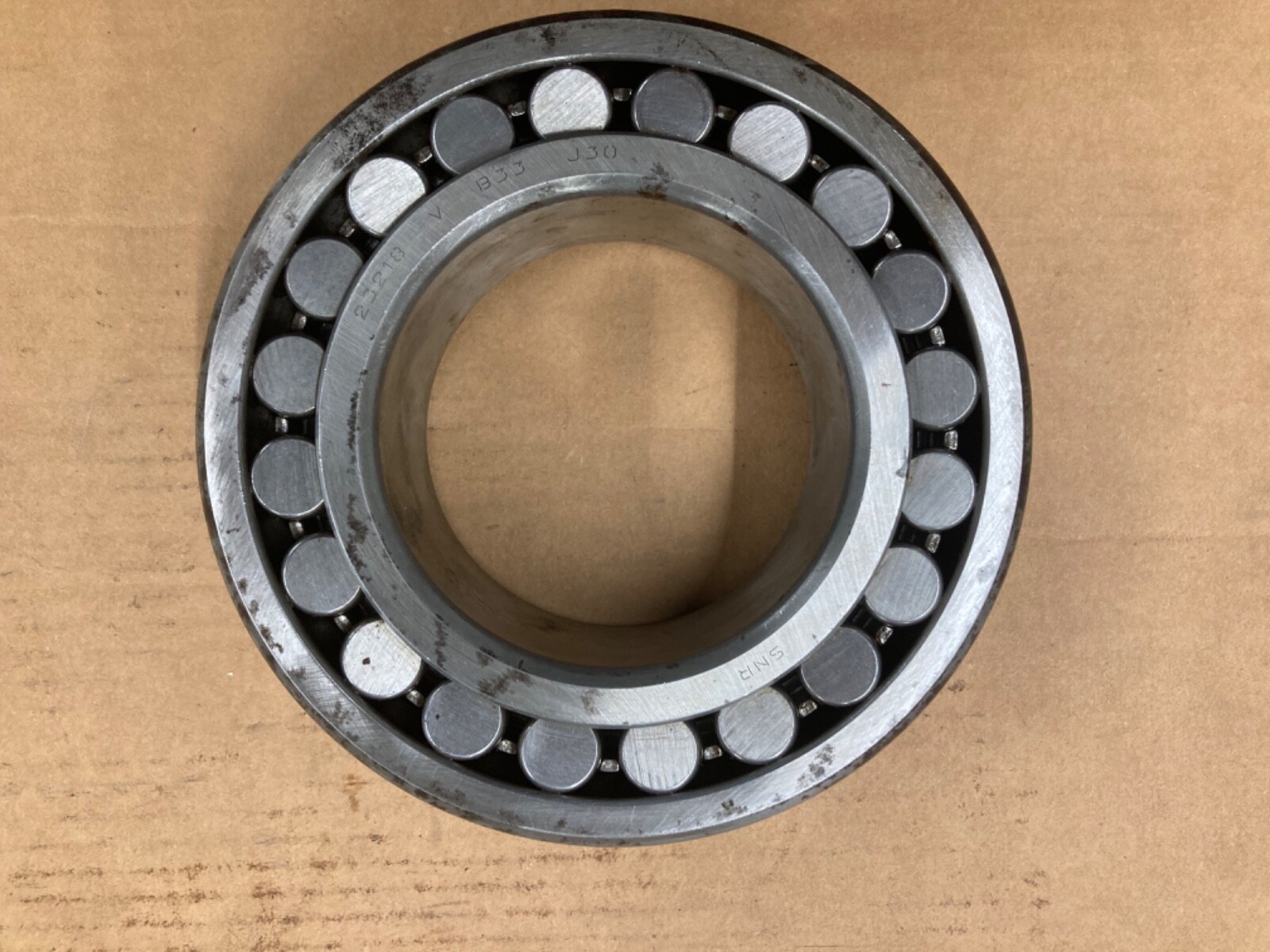 SNR 23218 V B33 J30 Spherical Roller Bearing