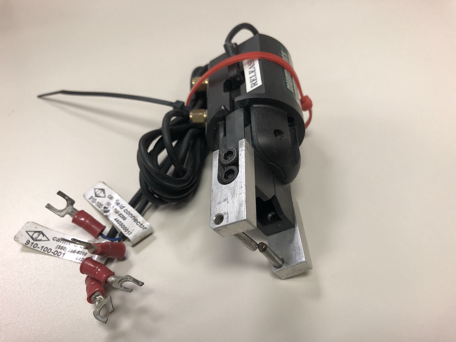 ERG016A16D1 NUMATICS EURO-SERIES GRIPPER K8800 MAX 8 BAR MAX 116 PSI SHIPSAMEDAY