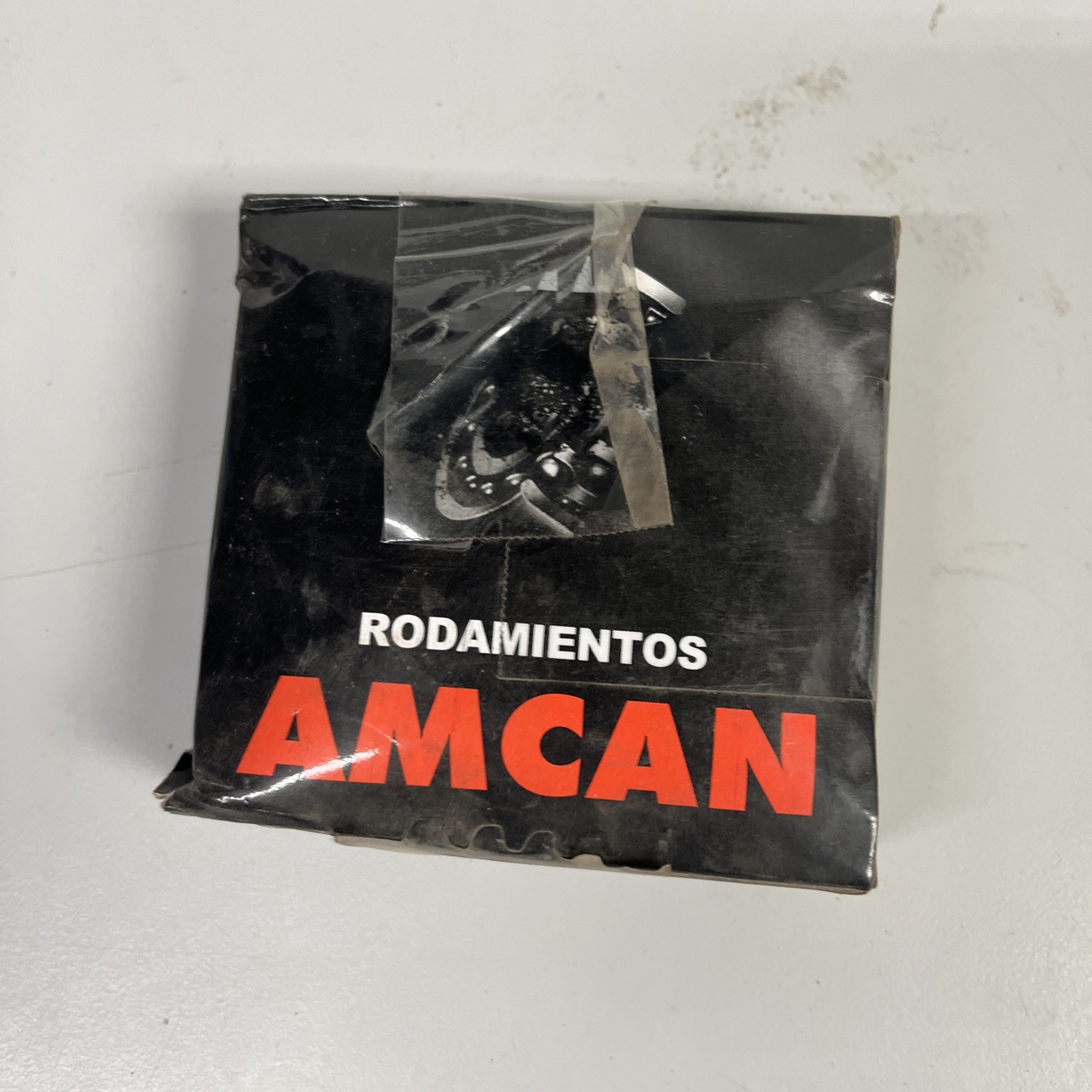 32211 AMCAN TAPERED ROLLER BEARING