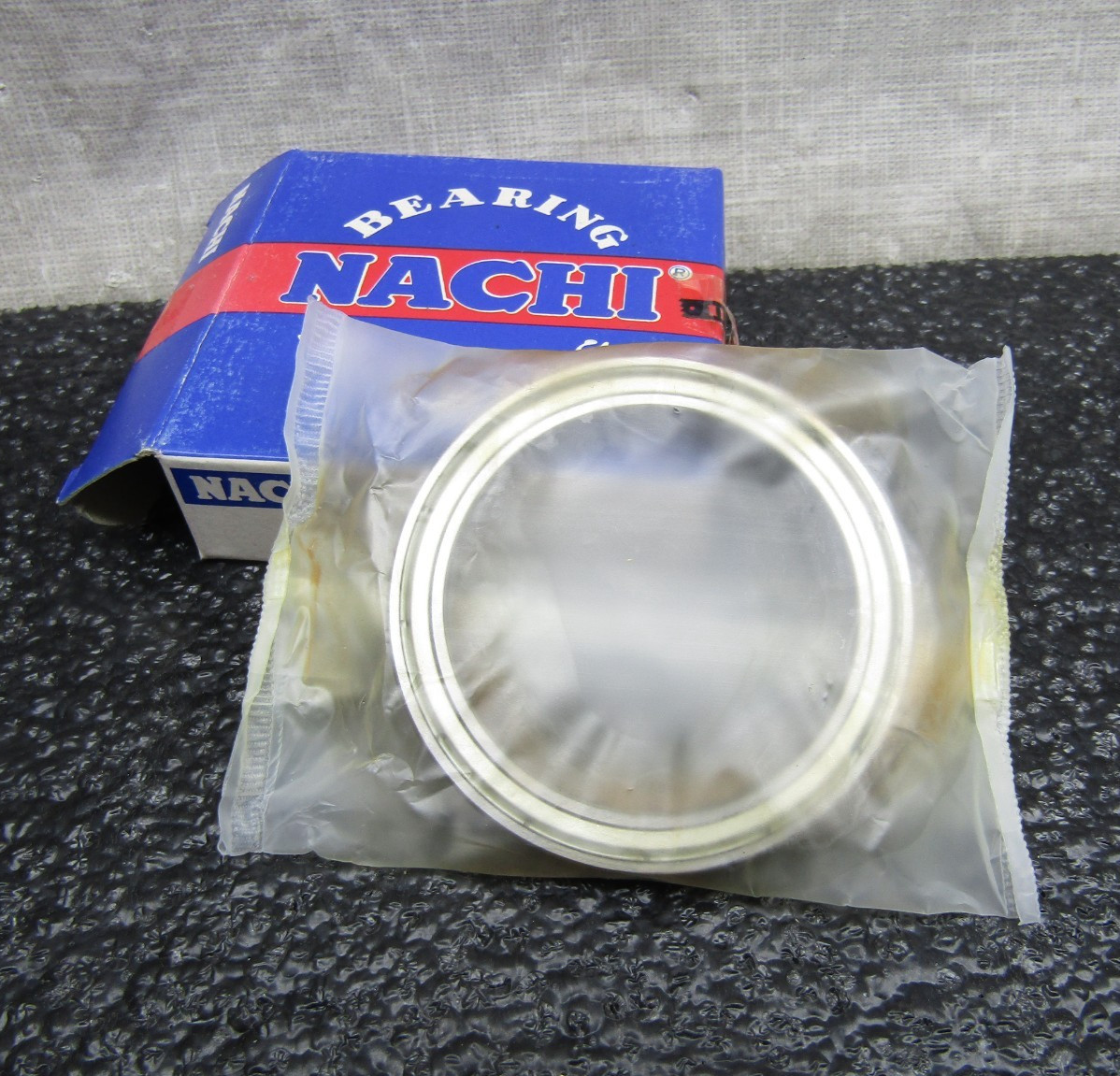 Nachi 6810-ZZ 50mm X 65mm X 7mm Shielded Bearing