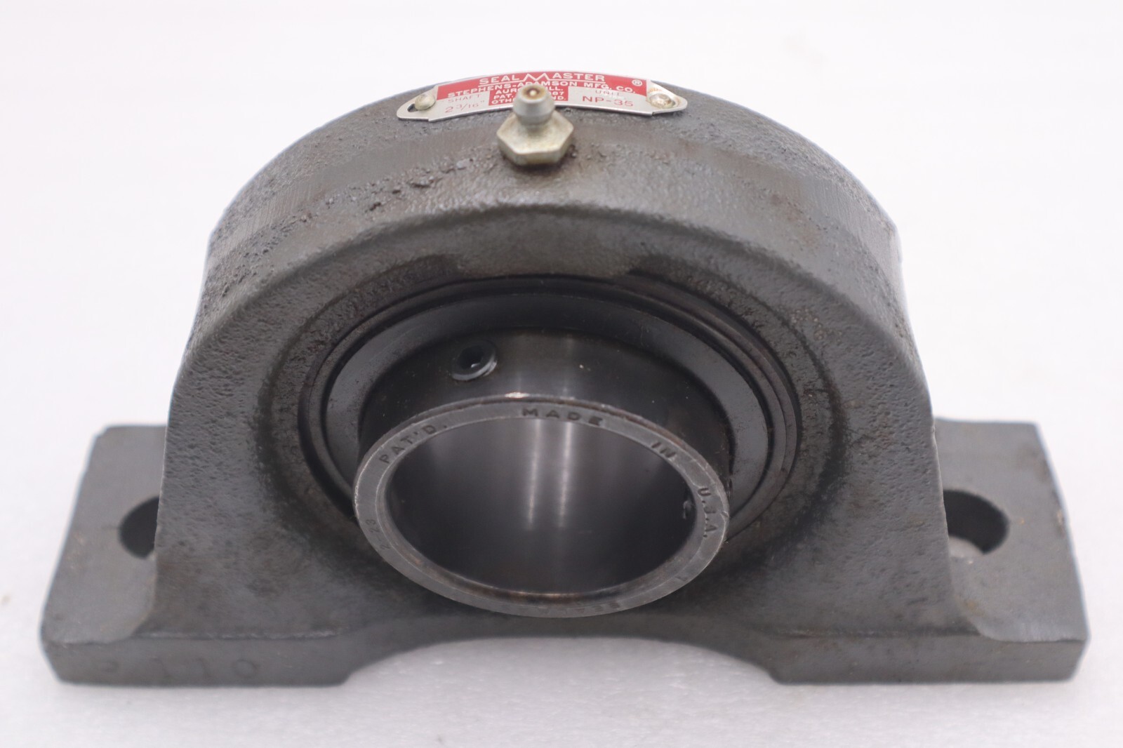 NEW OPEN BOX SEALMASTER NP-35 PILLOW BLOCK BEARING BORE: 2-3/16″ STOCK 2152-A