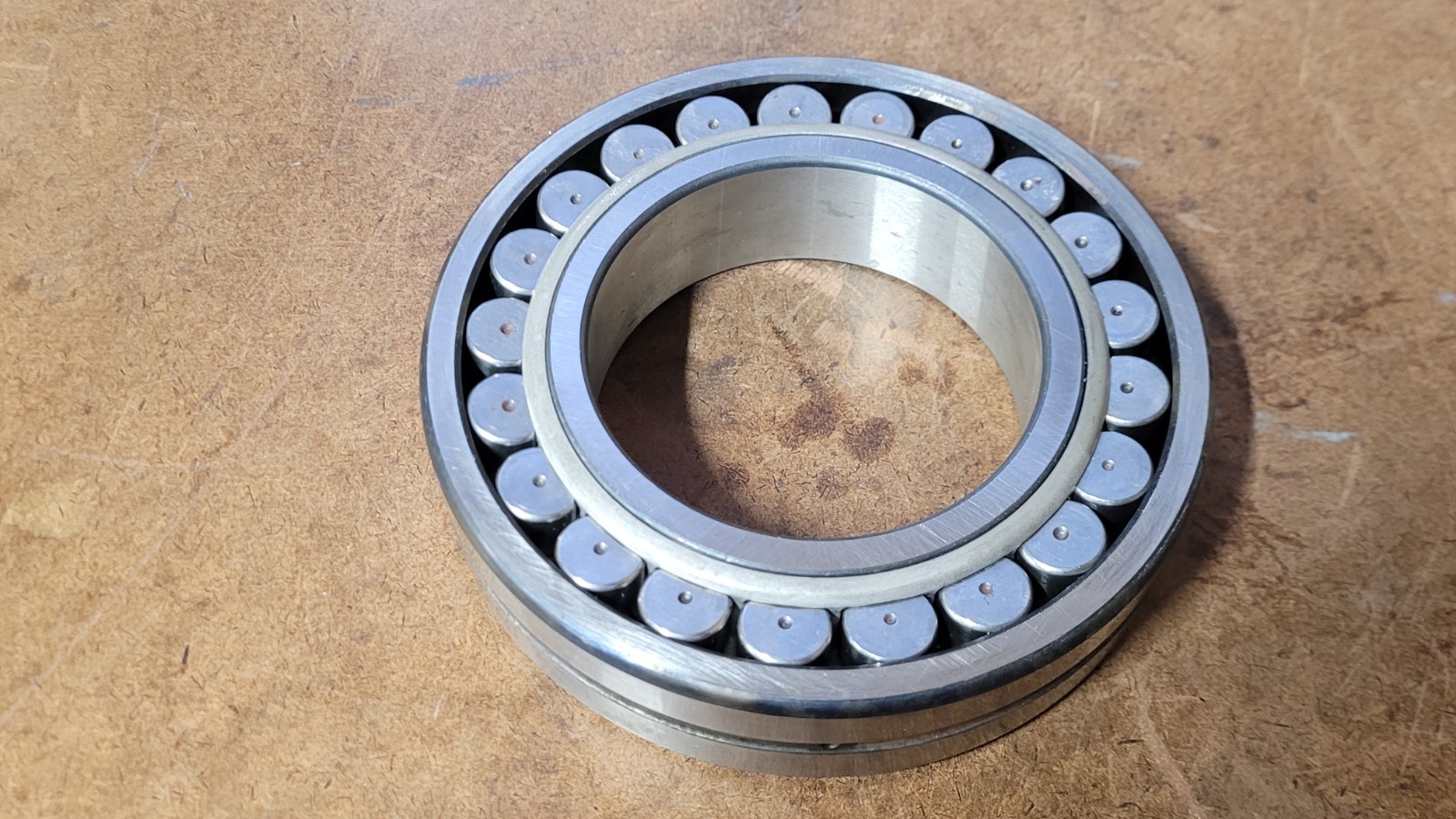 SKF 22216 EK Spherical Roller Bearing 80mm Tapered Bore 140mm OD 33mm Wide