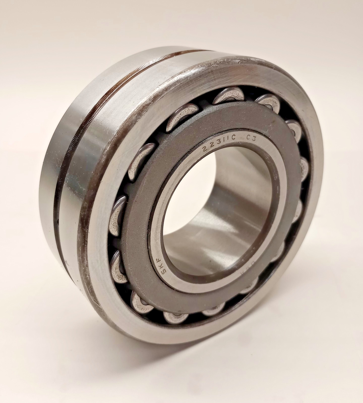 SKF 22311-C-W33-C3 Spherical Roller Bearing 55x120x43mm ref# 22311E / 22311C-C3