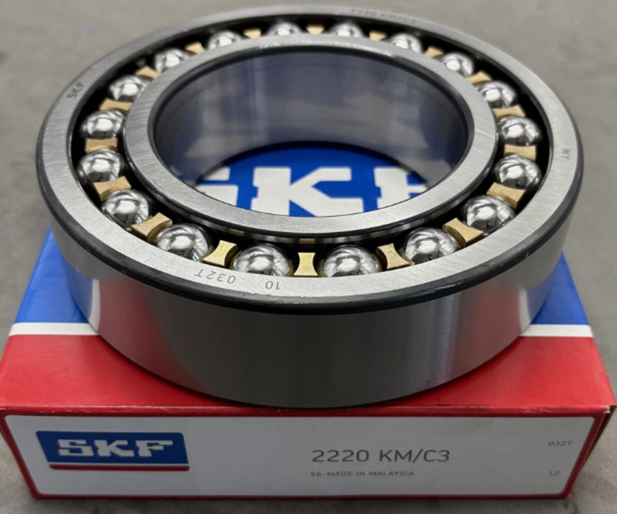New In Box Double Row Self-Aligning Bearing SKF 2220 KM C3 2220 KM/C3