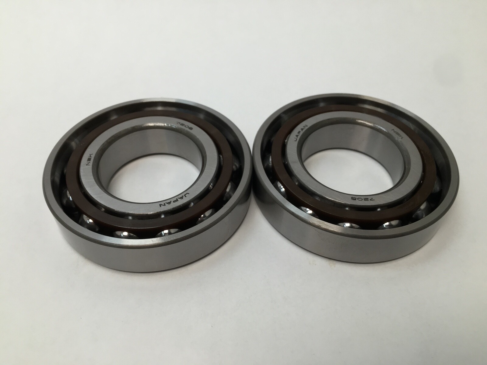 NSK 7208A5TYDUM Angular Bearing 40x80x18 mm 7208-A5TY-DUM 7208A Japan 2 pcs