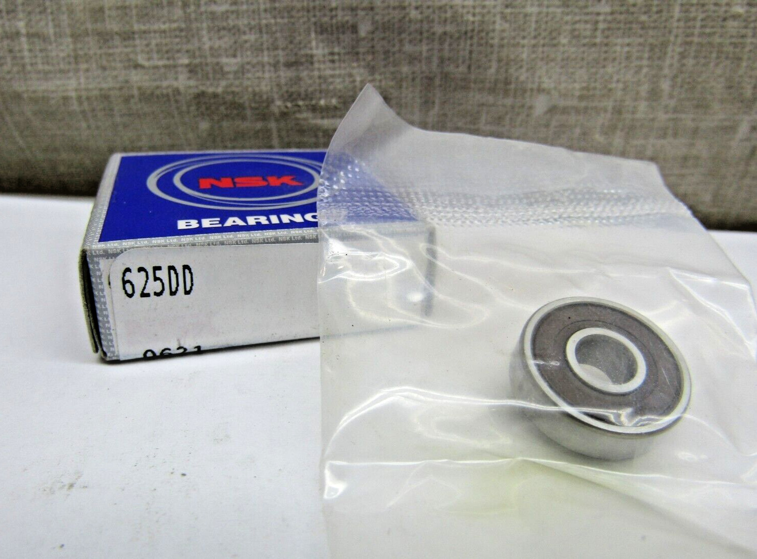 NSK 625DD MC3E 625-2RS 5mm X 16mm X 5mm Sealed Bearing