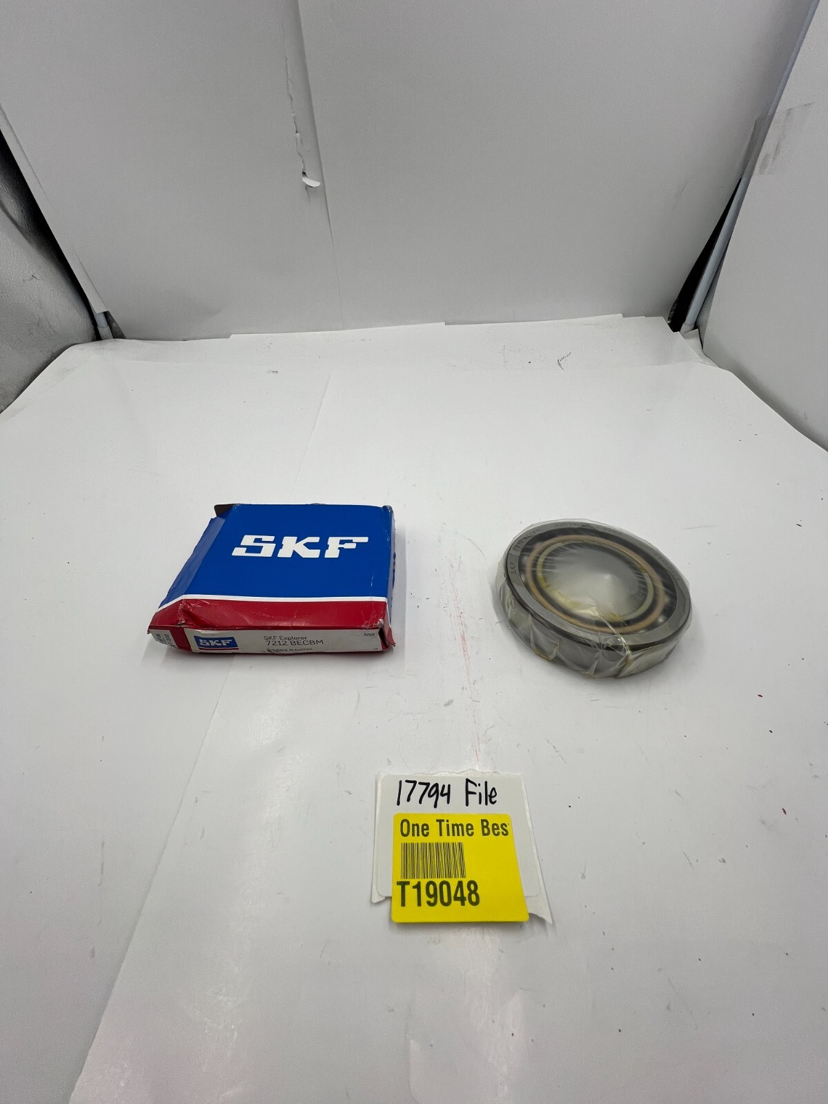 SKF 7212-BECBM Single Row Angular Contact Ball Bearing 60mm Bore x 110mm x 22mm