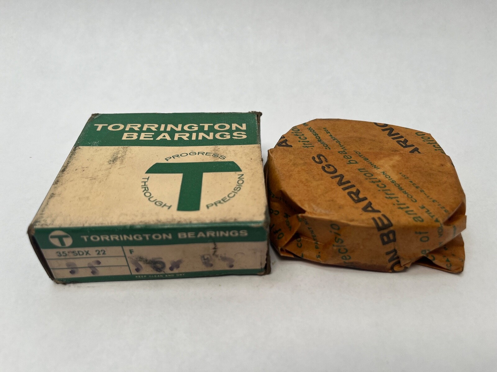 Torrington 22207 Spherical Bearing 35x72x23 mm 22207 F5 35SDX22-F5 USA