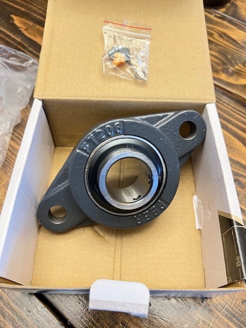 FACTORY NEW- PEER Bearings UCFT206-19 2-Bolt Flanged Bearing