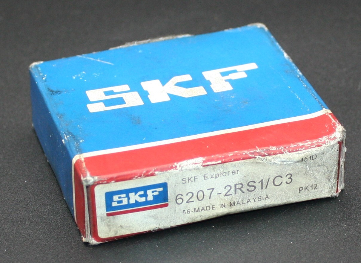One (1) SKF 6207 2RS1/C3 Deep Groove Bearing 35MM ID Malaysia NIB NEW