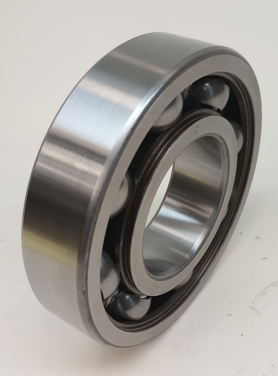 NSK 6313-Z-C3 Ball Bearing Deep Groove 65mm ID X 140mm OD X 33mm W