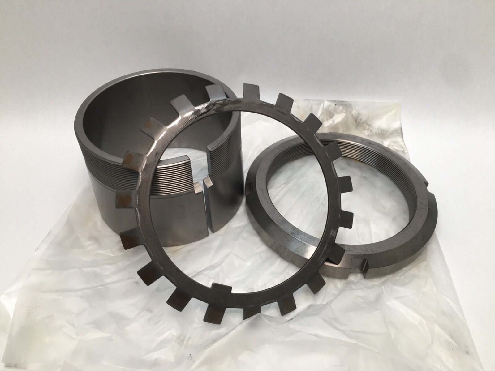 SKF H-3128 Bearing Adapter Sleeve Assembly 125mm ID H3128 KM28 MB28 Sweden