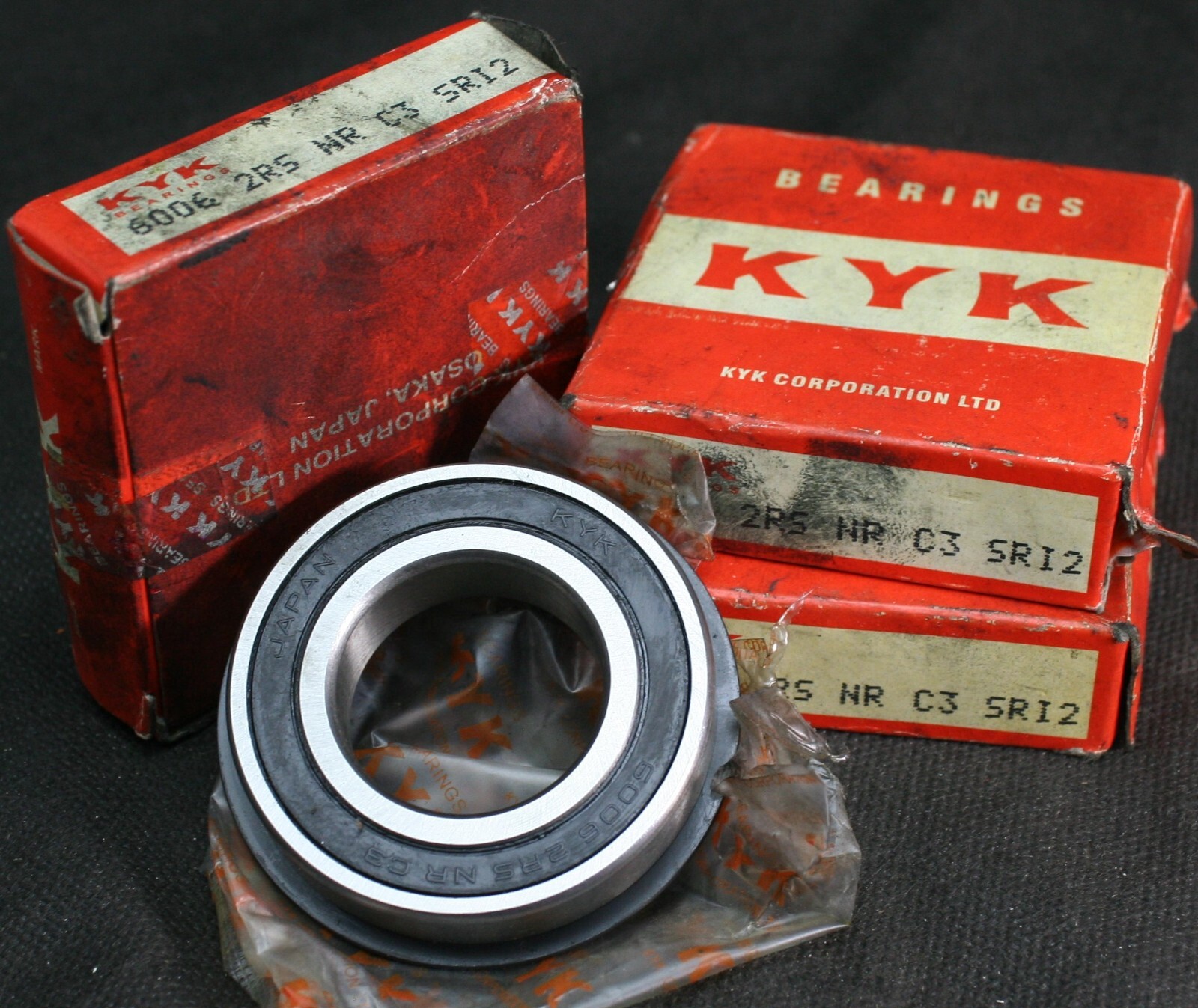 Three (3) KYK 6006 2RSNR C3 SRI2 Deep Groove Bearing 30MM ID Japan NEW