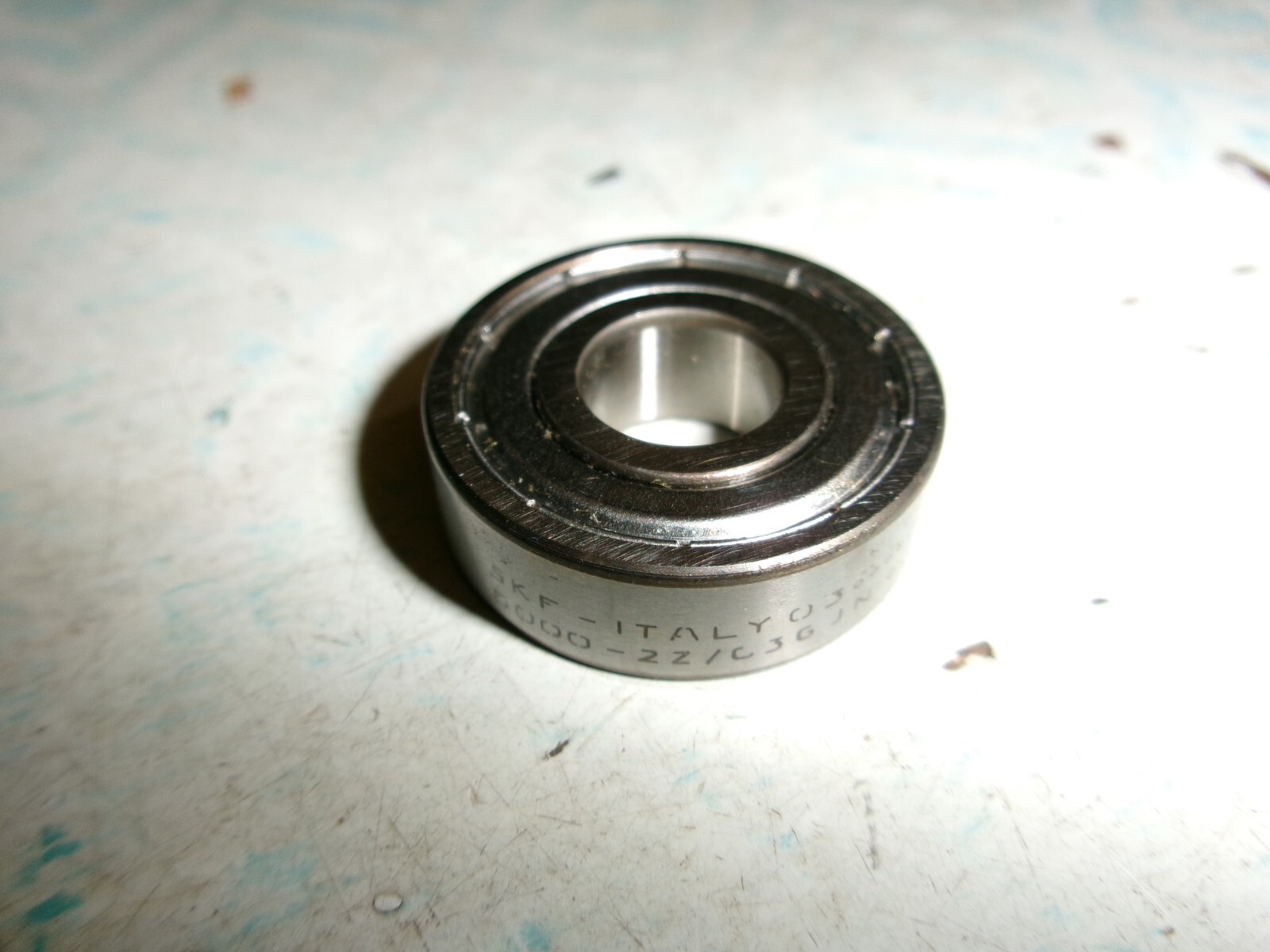 SKF 6000-2Z/C3GJN SHIELDED HIGH TEMP DEEP GROOVE BALL BEARING (BIN96)