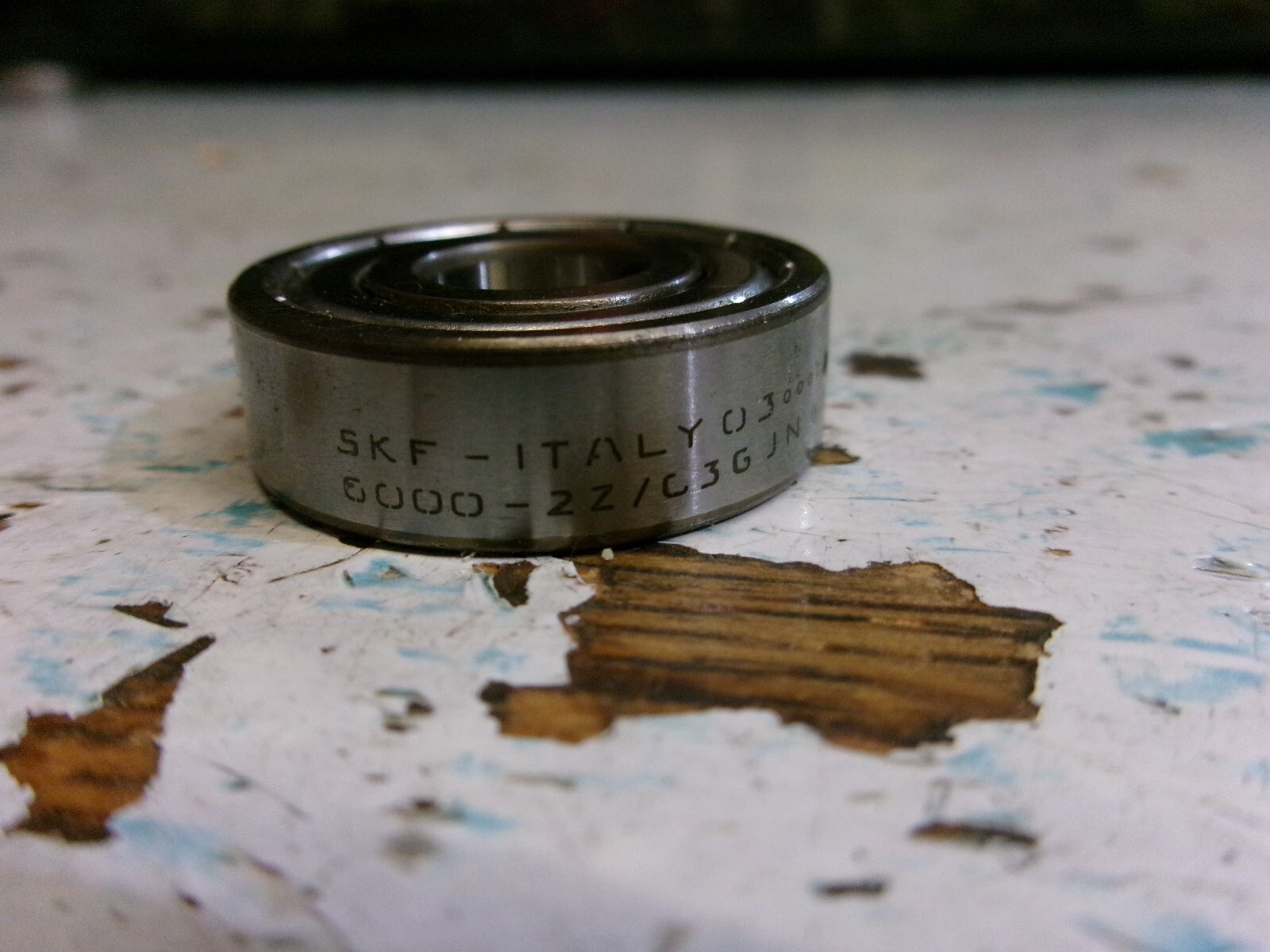 SKF 6000-2Z/C3GJN SHIELDED HIGH TEMP DEEP GROOVE BALL BEARING (BIN96)