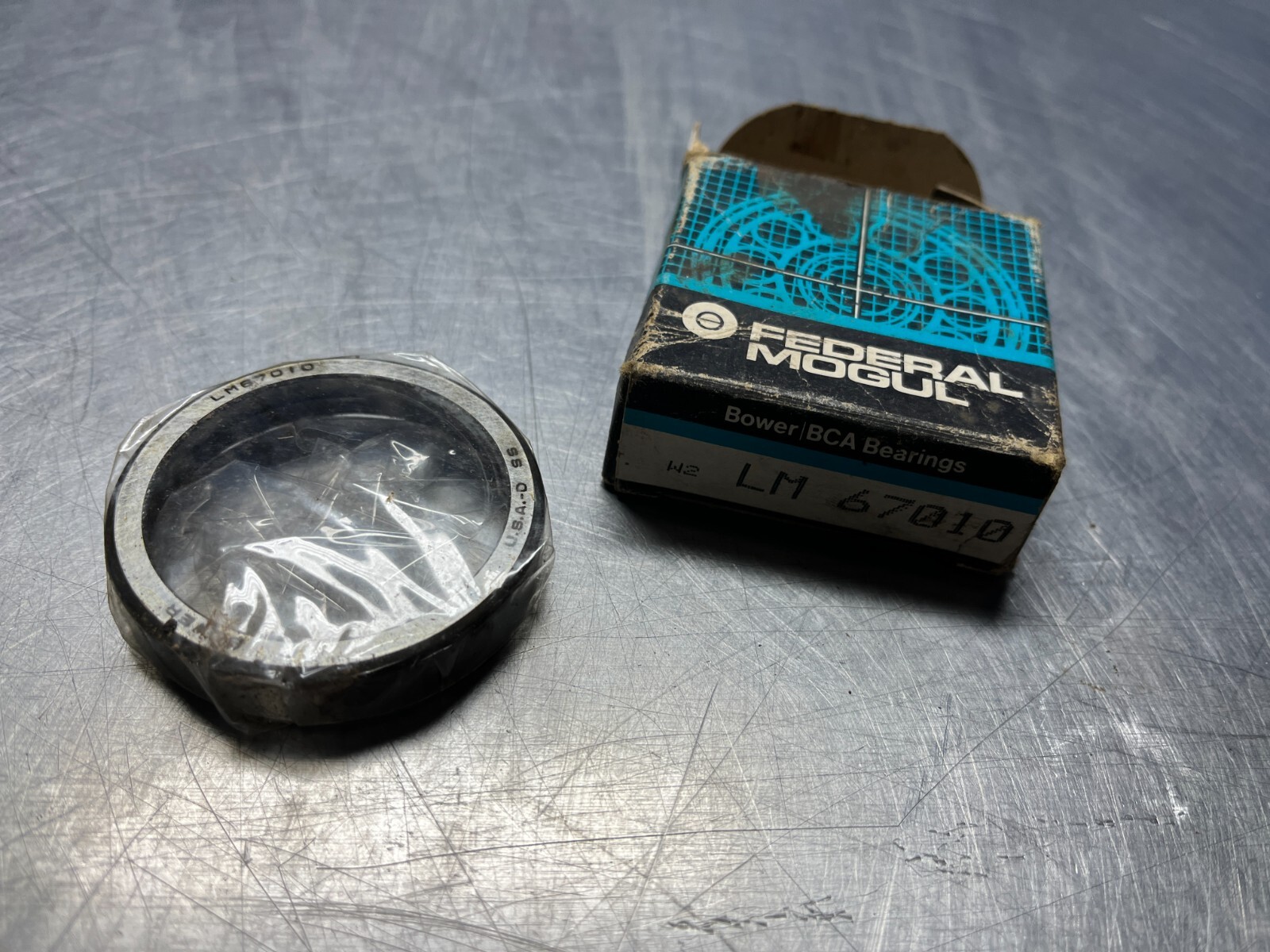 LM67010 Federal Mogul Tapered Roller Bearing Cup 2.328″ Dia x 0.4650″ W