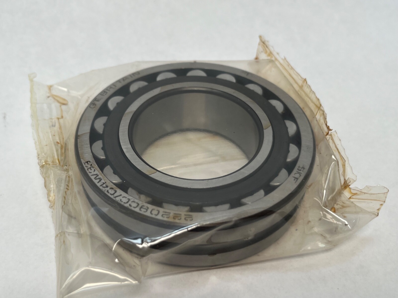 SKF 22209-CC/C4W33 Spherical Bearing 45x85x23 mm 22209 CC/CJ/C C4 W33 Britain
