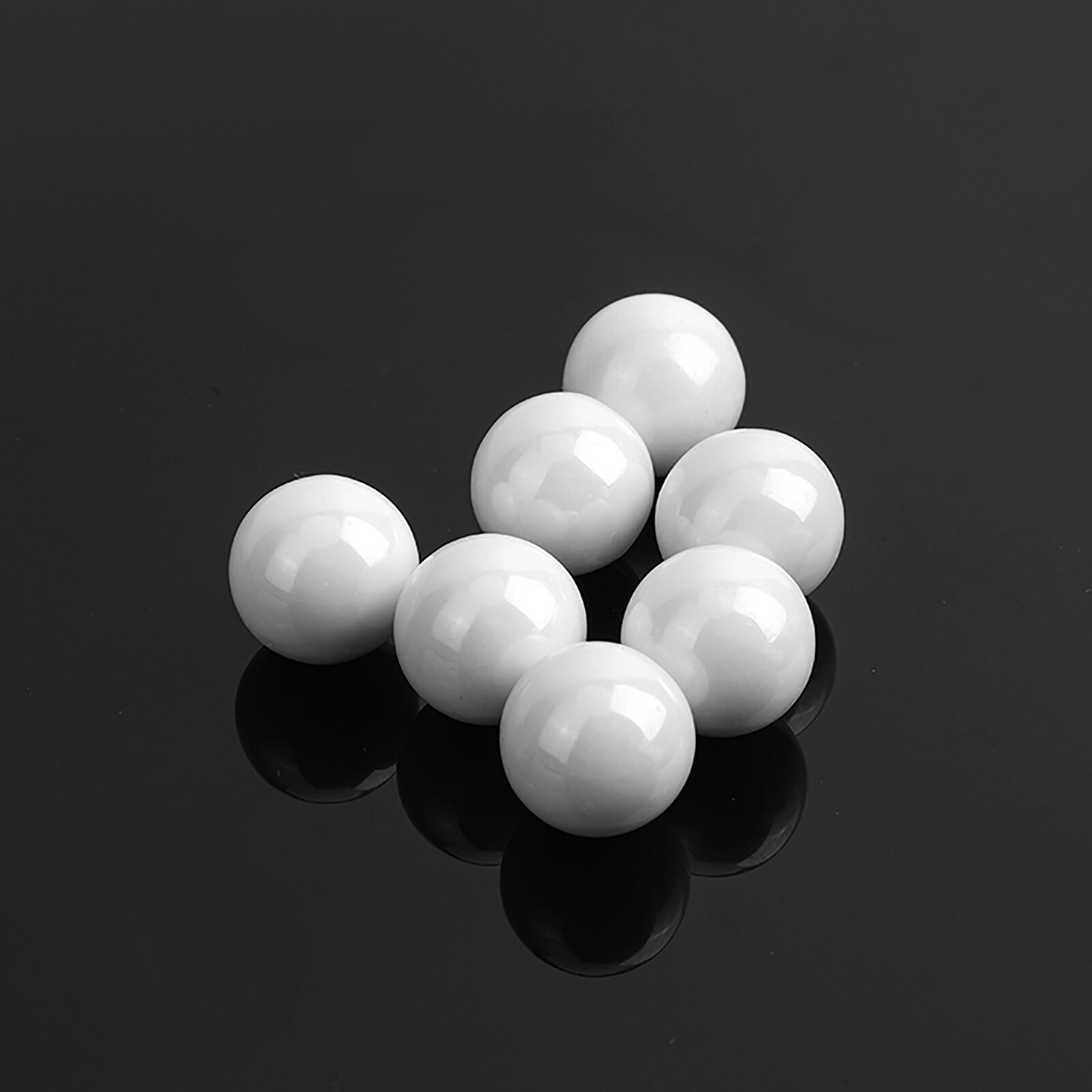 Grade 10 ZrO2 Zirconia Oxide Ball G10 Ceramic Bearing Balls Polish 10.319mm-20mm