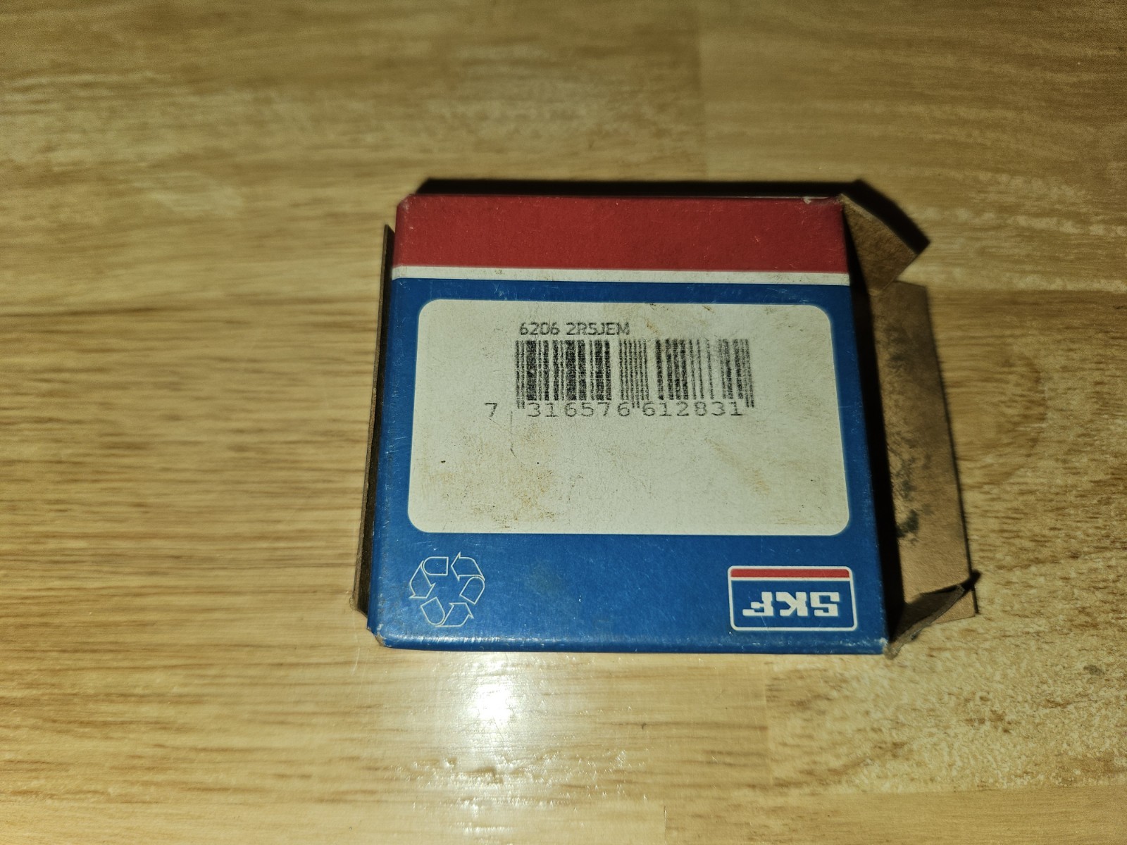 SKF 6206-2RSJEM Ball Bearing 30 mm ID, 62 mm OD, 16 mm Width Metal Seal
