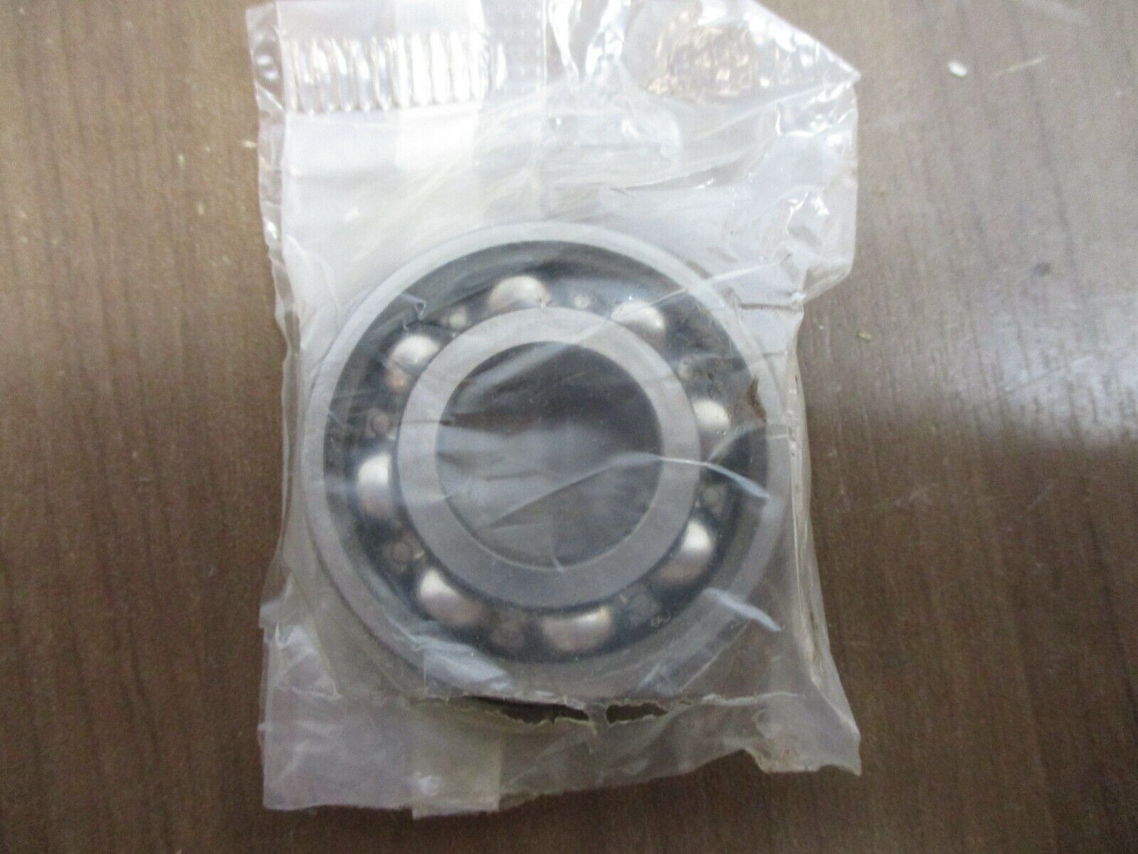 SKF Ball Bearing 6203-ZJ New Surplus