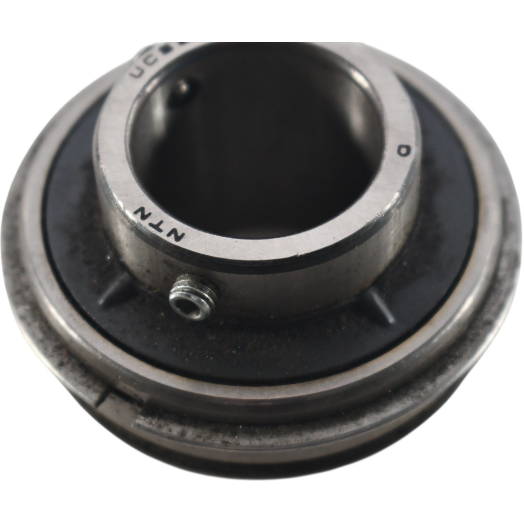 NEW NTN UC205-100 1 Inch Bore Ball Bearing Insert Set Screw Standard Duty