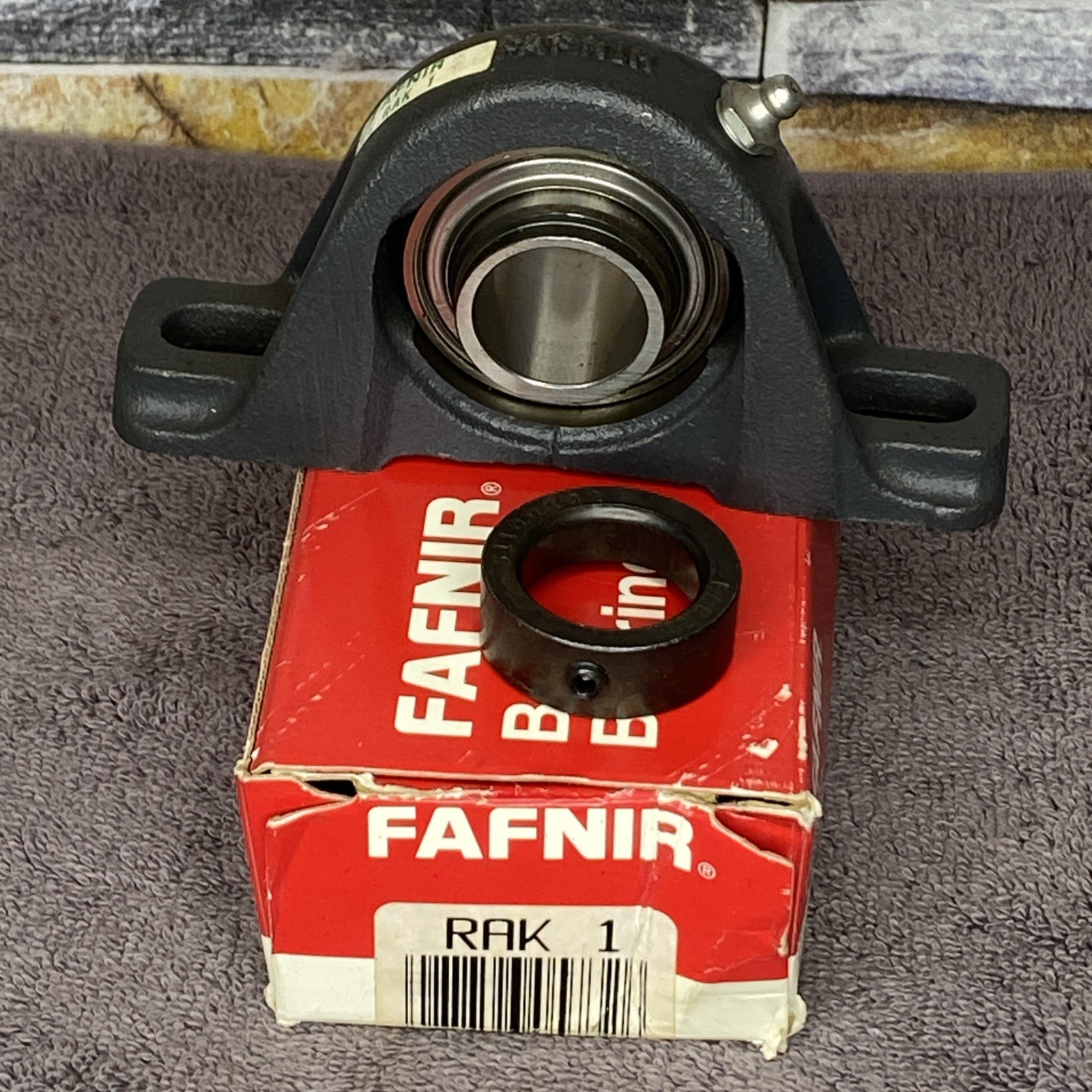 Fafnir RAK1 Cast Iron Pillow Block Bearing 1″ Bore 2 Bolt NIB NOS