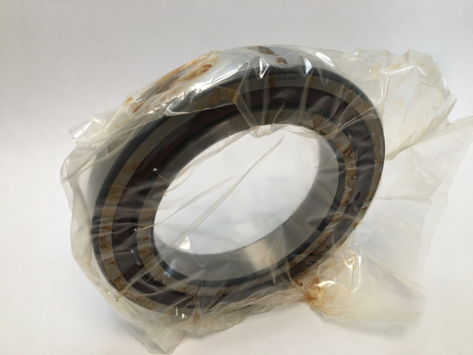FAG B7026C.TPA.P4S.UM Angular Bearing 130x200x33 mm B7026CTPAP4K5UM 7026 7026C