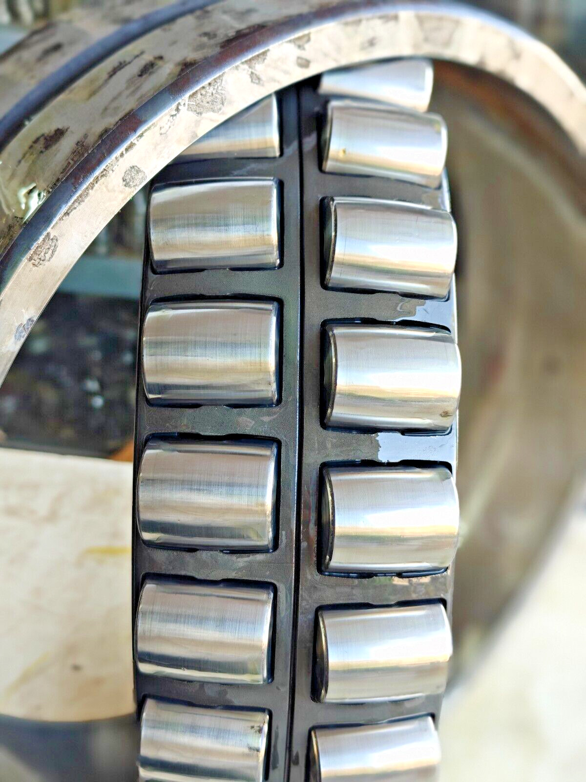 23052 CCW33 SKF Sweden Spherical Roller Bearing