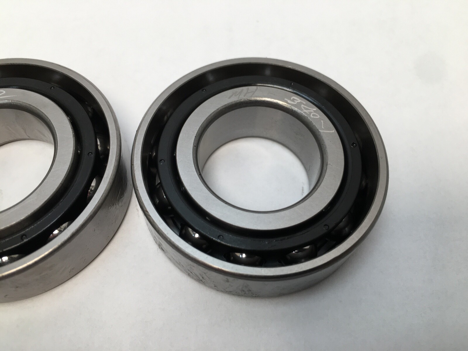Koyo 7205-5-DBL-P5-FG Bearing 25x52x15mm 7205 7205-5DBLP5FG ABEC5 Japan 2 Pcs