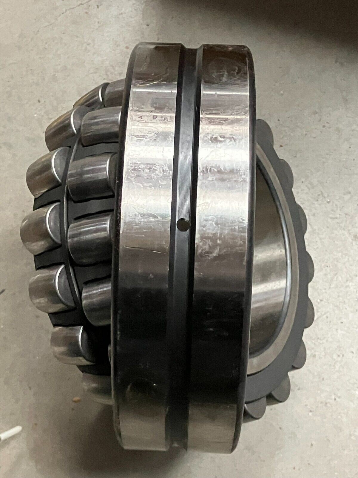SKF 22226 CCK/C3W33 Spherical Roller Bearing