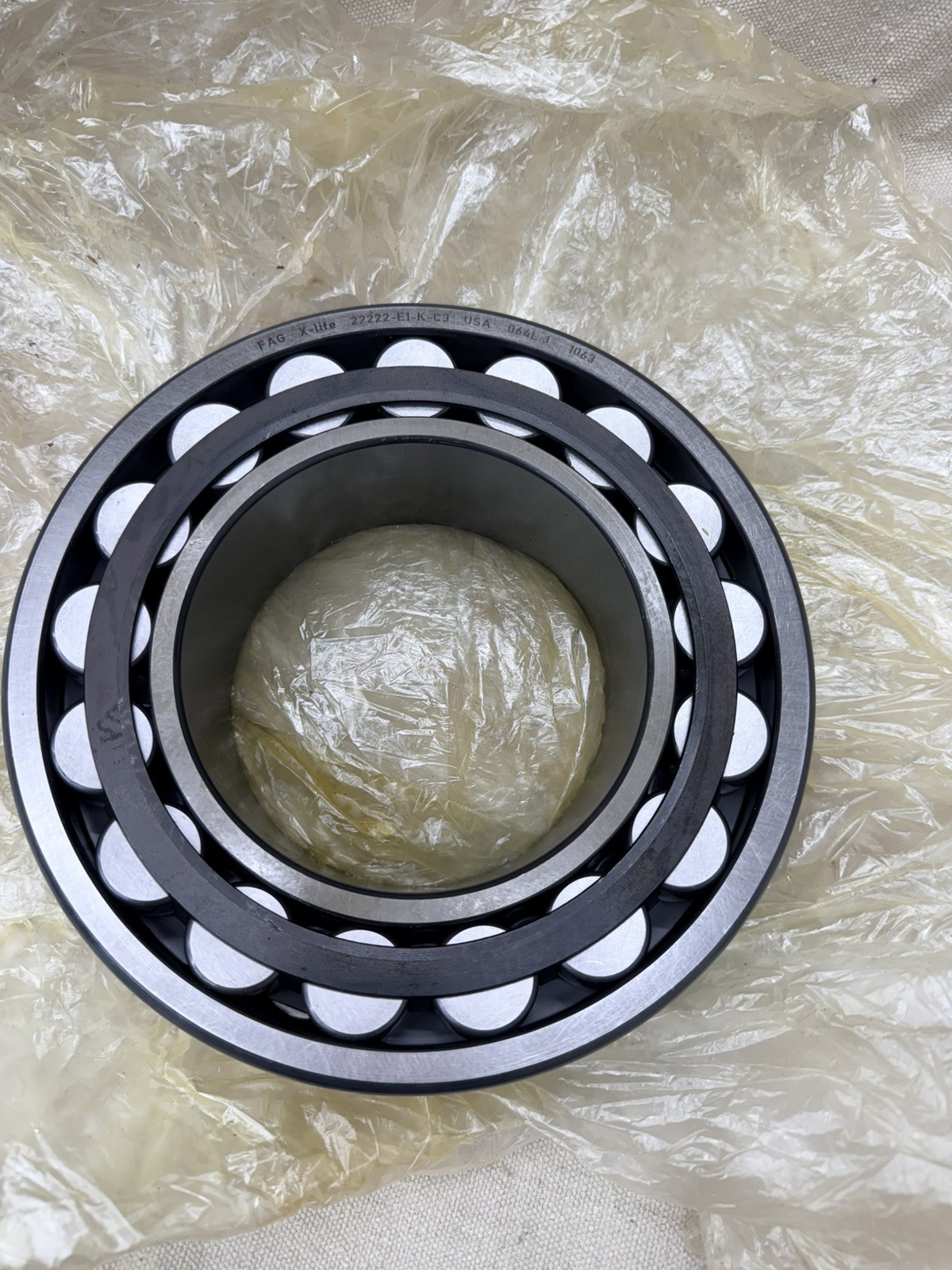 FAG 22222-E1-K-C3 SPHERICAL ROLLER 110 x 200 x 53 mm