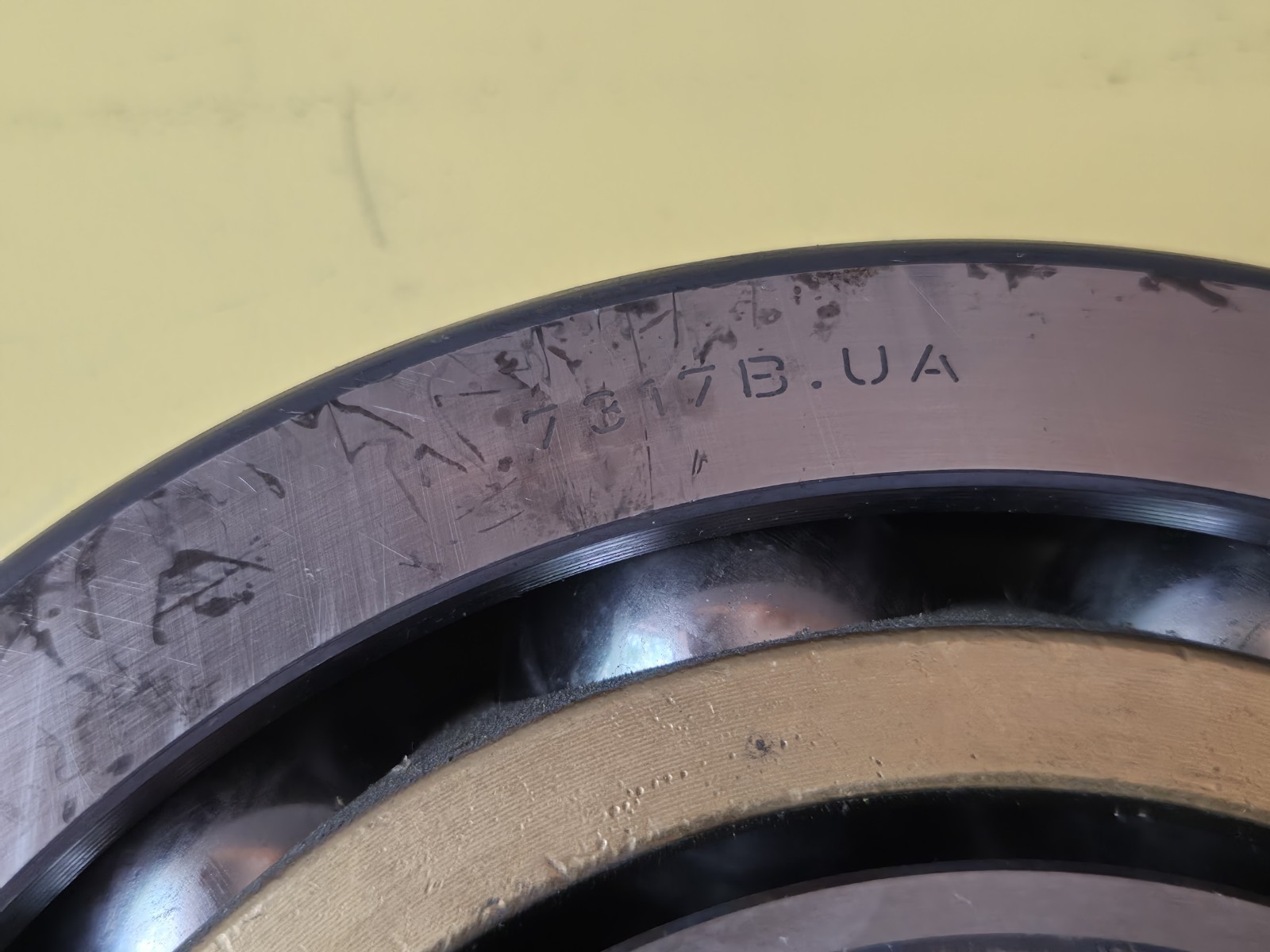 FAG 7317 B Ball Bearing 85mm Bore 180mm OD 41mm Wide