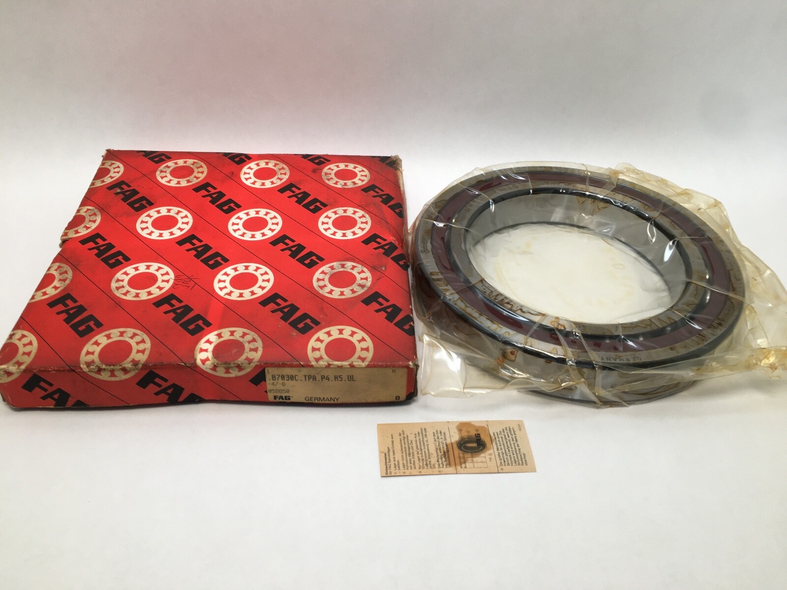 FAG B7030C.TPA.P4S.UL Bearing 150x225x35 mm B-7030-C-TPA-P4-K5-UL ABEC7 Germany