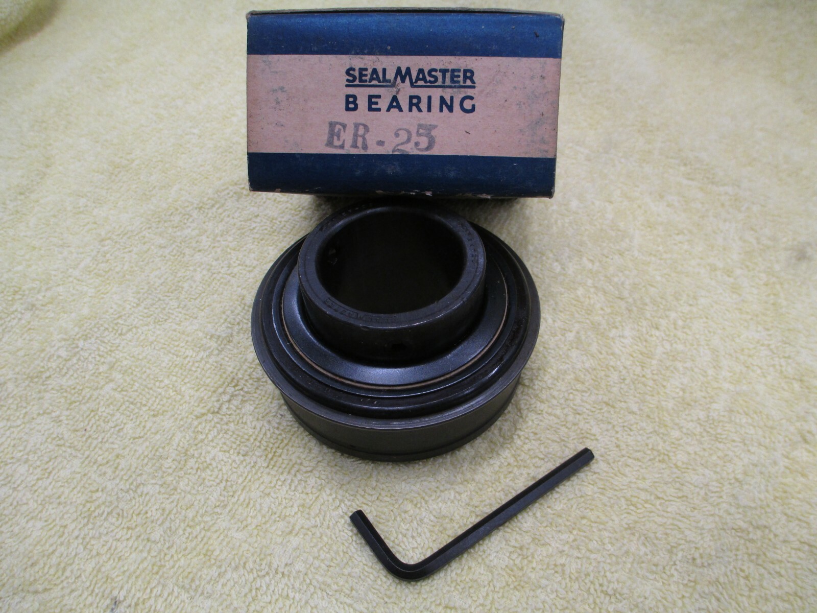 Sealmaster ER-25 Bearing, Insert Bearing, New Old Stock, RS2