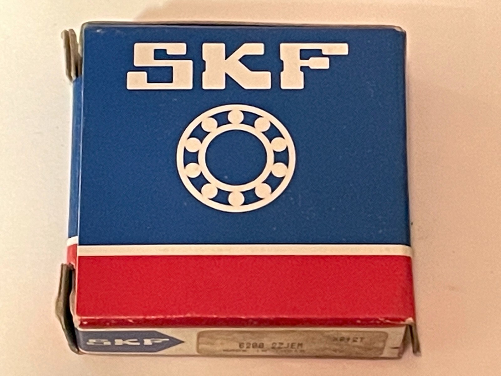 NEW SKF 6000 2ZJEM Bearings