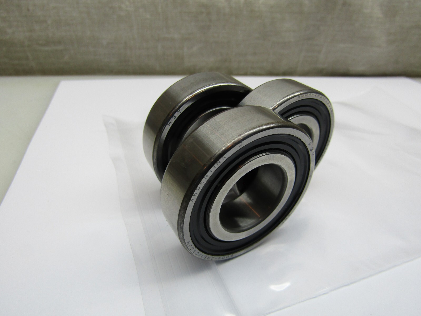 (Lot of 3) SKF 6004-2RS C3 20 mm X 42 mm X 12 mm Sealed Bearing
