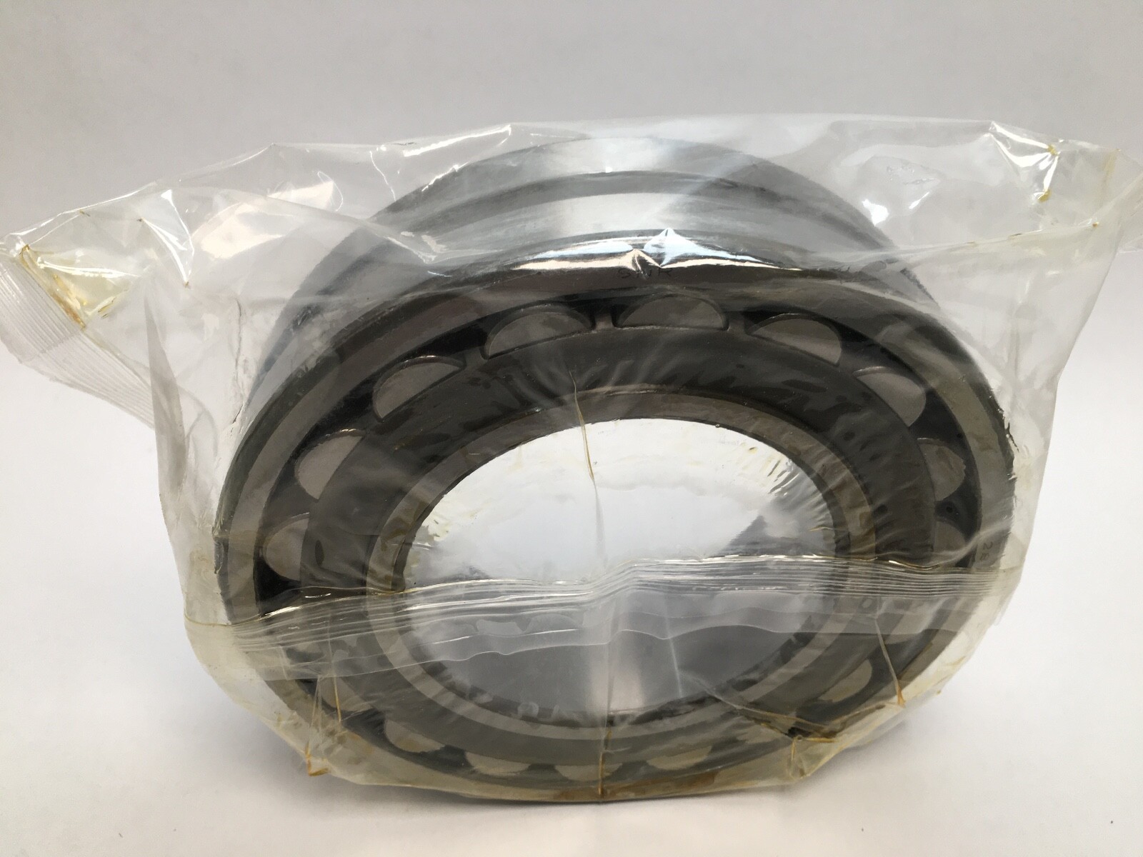 SNR 22222EAKB33J30 Spherical Bearing 110x200x53 mm 22222 EA K B33 J30 Italy