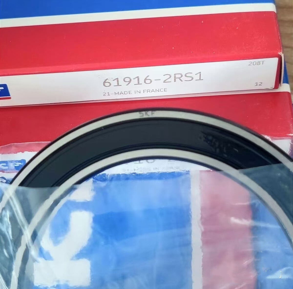 NEW SKF 61916-2RS1 single row deep groove ball bearing 1PCS #NN