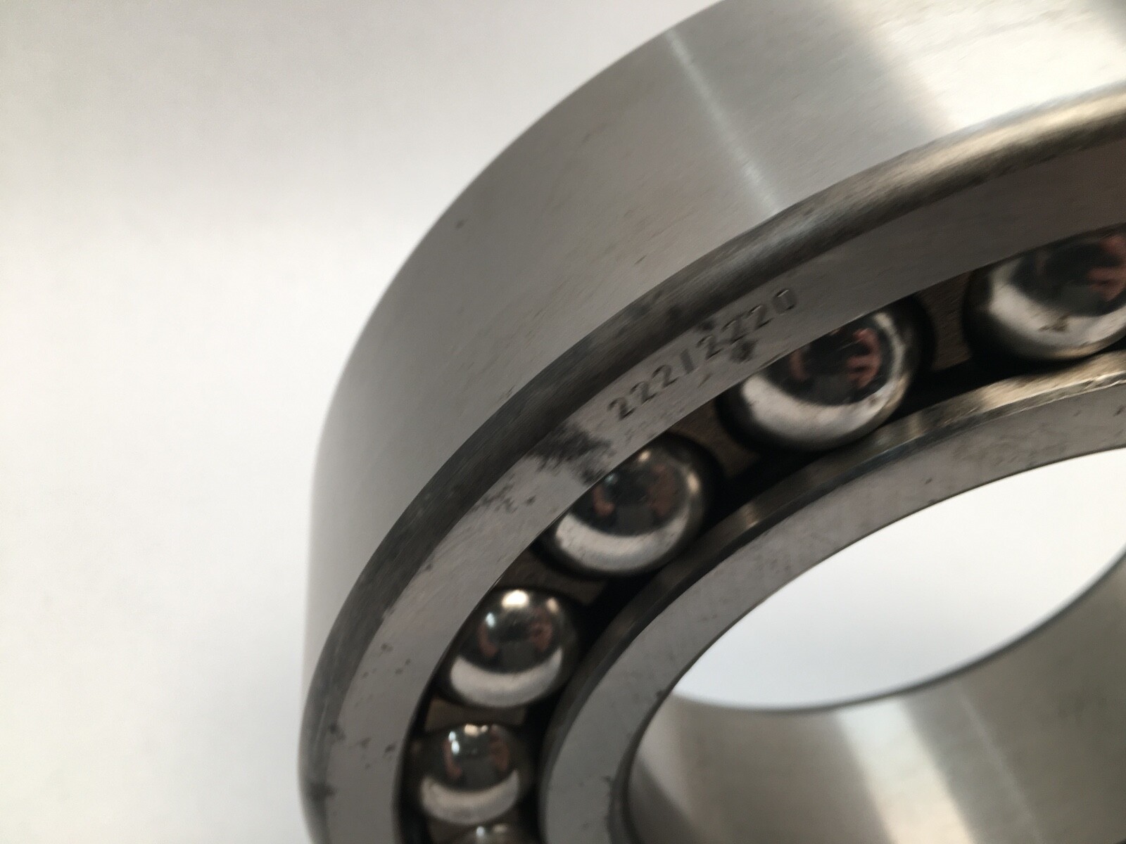 FAG 2220M Self Aligning Bearing 100x180x46 mm 2220-M Germany