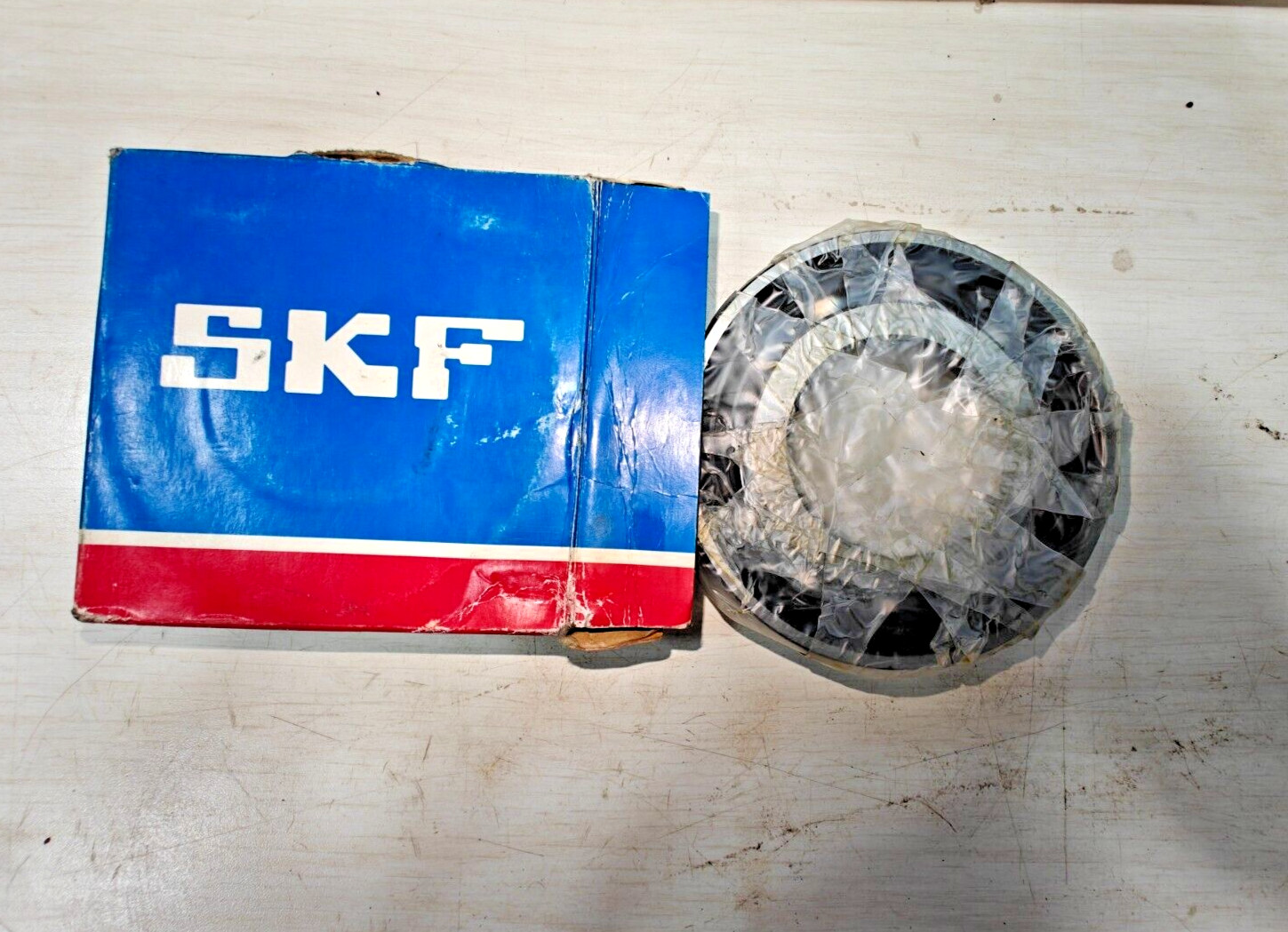 SKF 7313 BECBP Angular Contact Ball Bearing 7313BECBP NEW