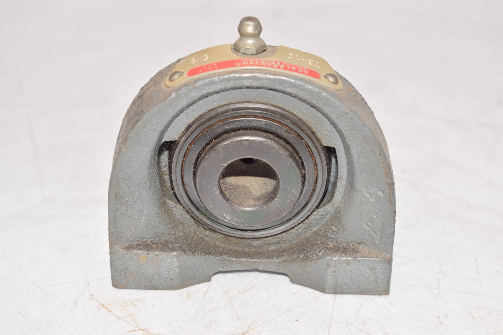 Sealmaster TB-10 Tapped Base Pillow Block Bearing Unit – Tapped Base, 5/8 in Bor