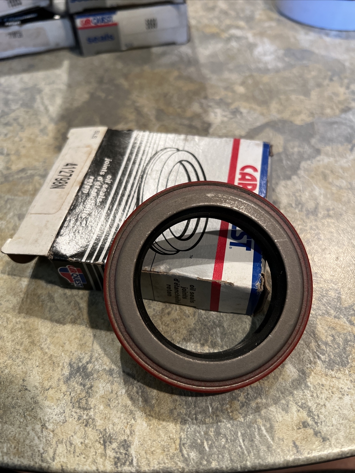 National Federal-Mogul 412798N Oil Seal New 1 Is In The Carquest Box! F+S!